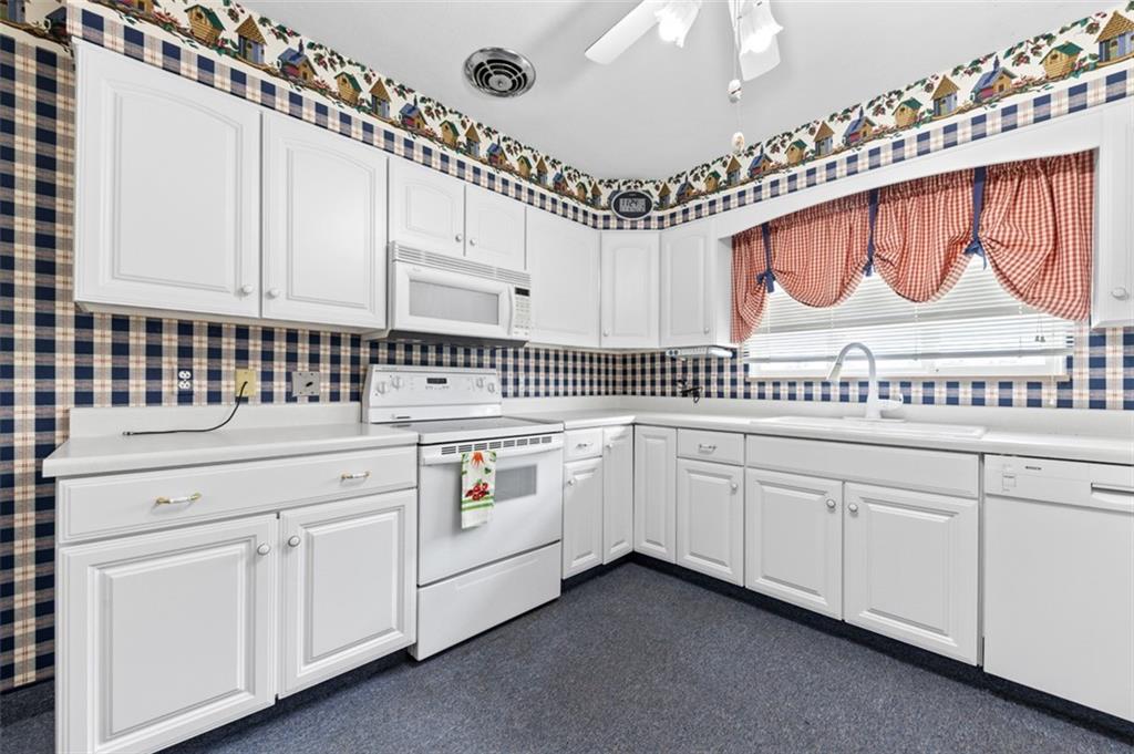 1317 Clifton Road Washington, PA 15301 - Photo 10 of 38