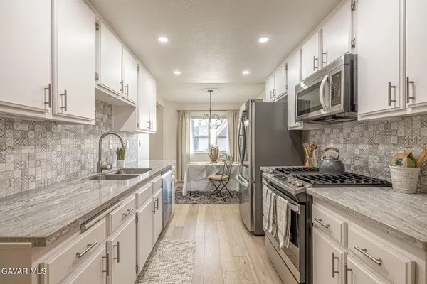 $379,000 | 2839 Dartmouth Drive, Lancaster, CA 93536