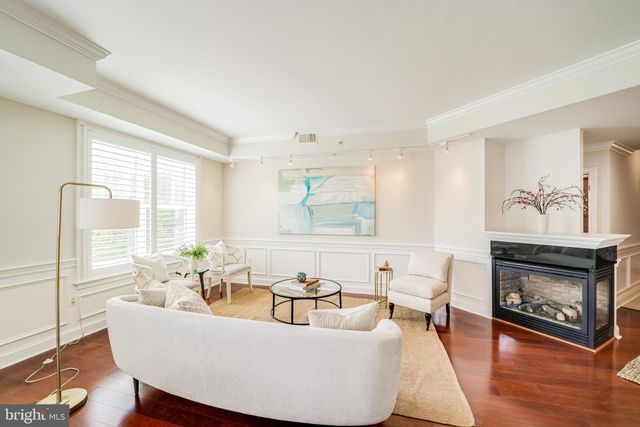 $775,000 | 320 South West Street, Unit 309, Alexandria, VA 22314