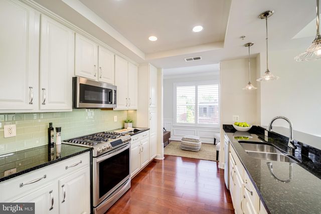 $775,000 | 320 South West Street, Unit 309, Alexandria, VA 22314