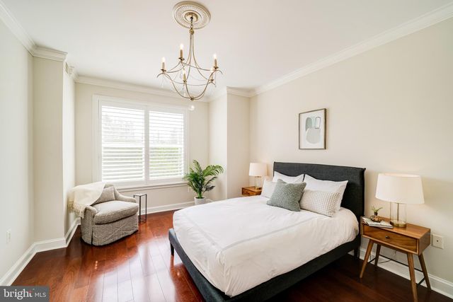 $775,000 | 320 South West Street, Unit 309, Alexandria, VA 22314