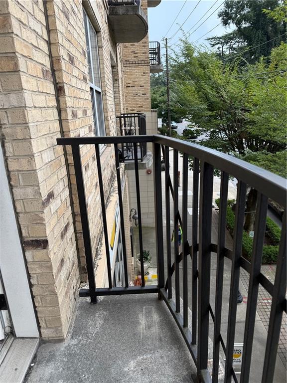 2255 Peachtree Road Northeast, Unit 322 Atlanta, GA 30309 - Photo 6 of 30 Gallery Image 6