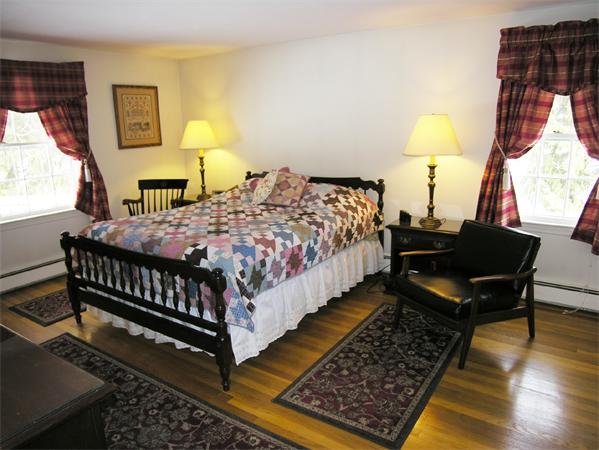 179 Whitman Road Needham, MA 02492 - Photo 13 of 27 Gallery Image 13