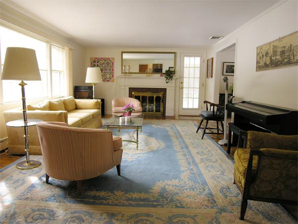 179 Whitman Road Needham, MA 02492 - Photo 4 of 27 Gallery Image 4