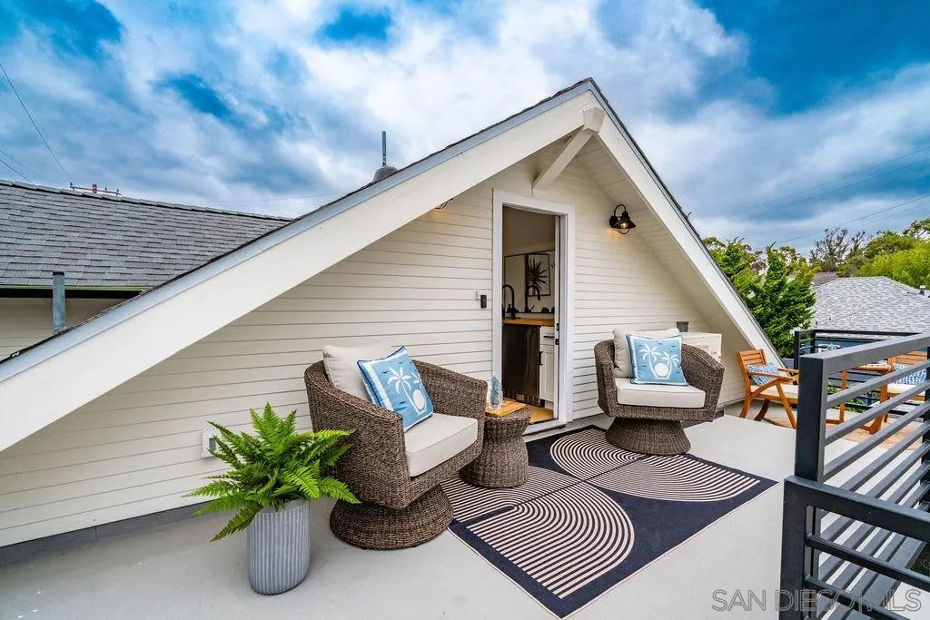 725 Pennsylvania Avenue San Diego, CA 92103 - Photo 41 of 64 a view of a patio with couches and potted plants