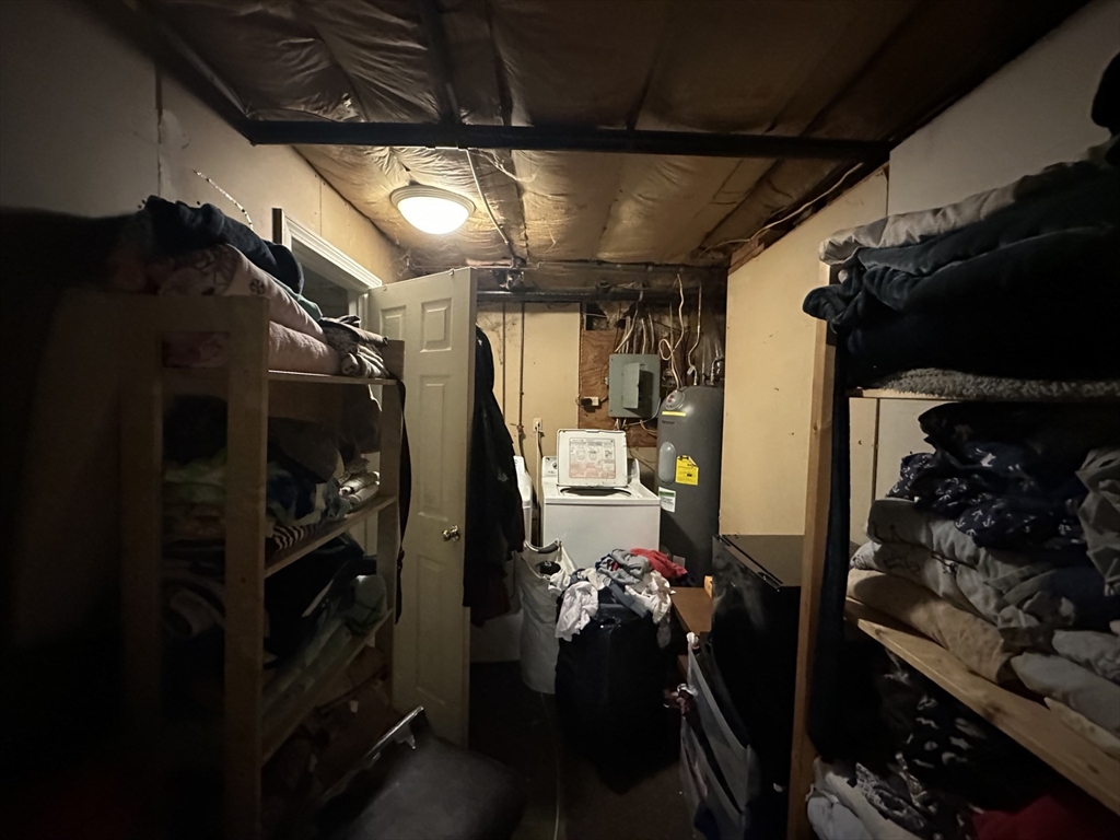 5 Loring Street Worcester, MA 01606 - Photo 6 of 15
