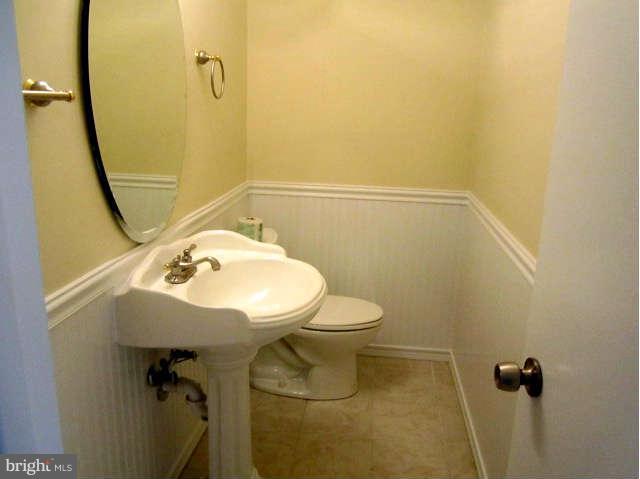 3021 Bluff Point Lane Silver Spring, MD 20906 - Photo 11 of 30 Bath