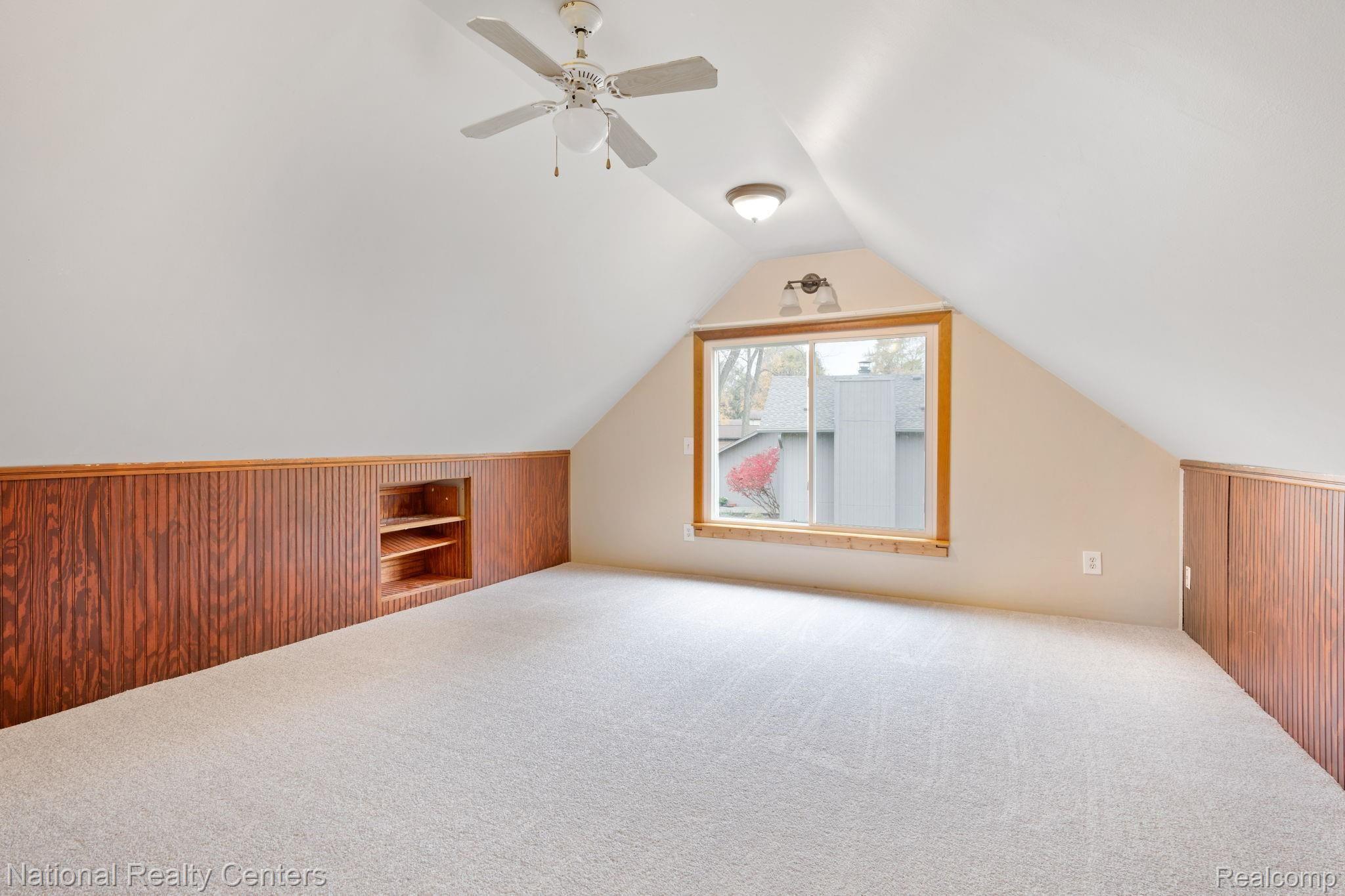 30864 Ridgeway Drive Farmington, MI 48334 - Photo 27 of 35 27-web-or-mls-30864-Ridgeway-Dr-27.jpg