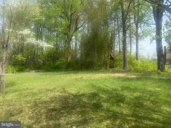 $69,000 | 10906 Bell Road, Lanham, MD 20706