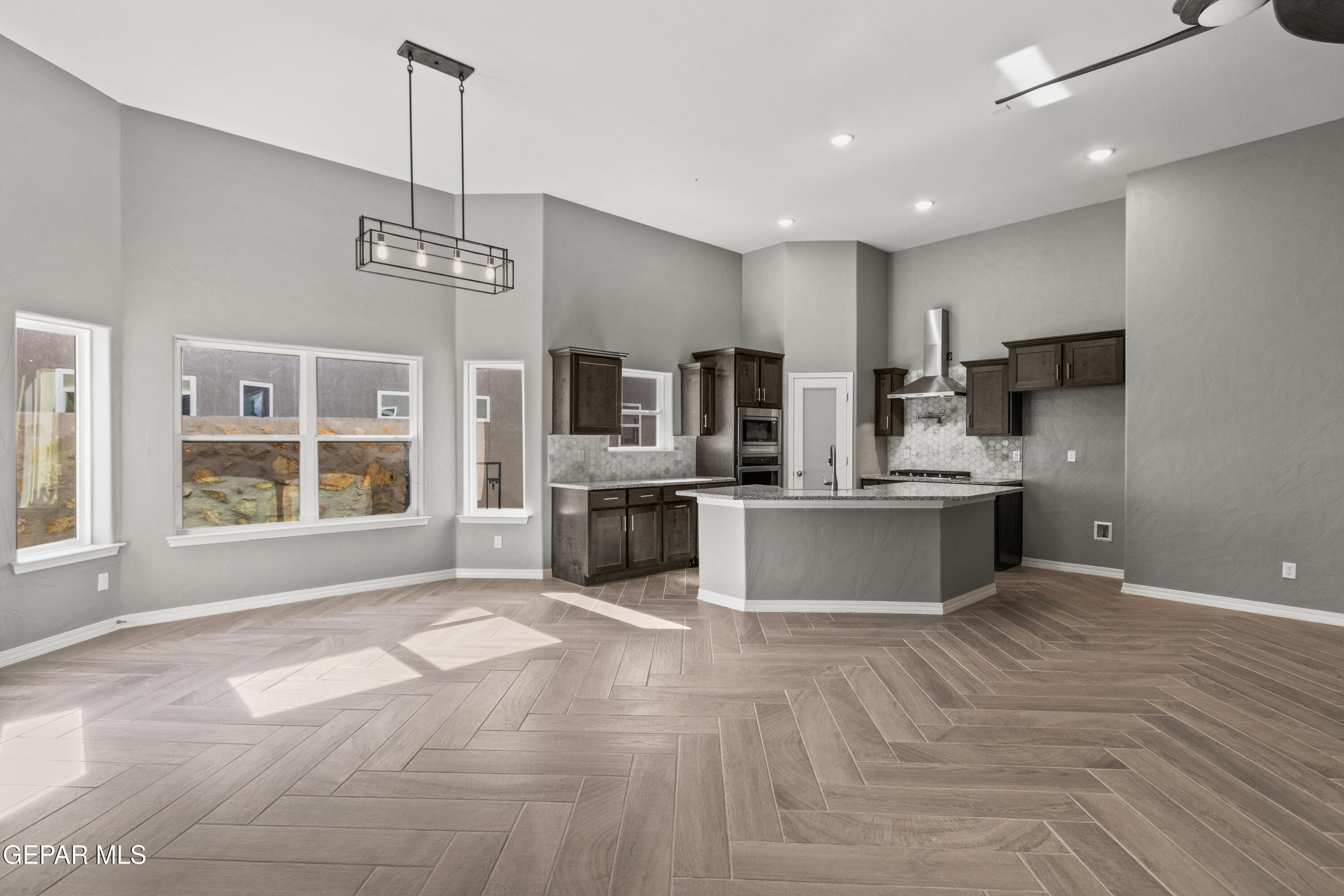 6029 Summer Ridge Santa Teresa, NM 88008 - Photo 5 of 32 IMG_6092