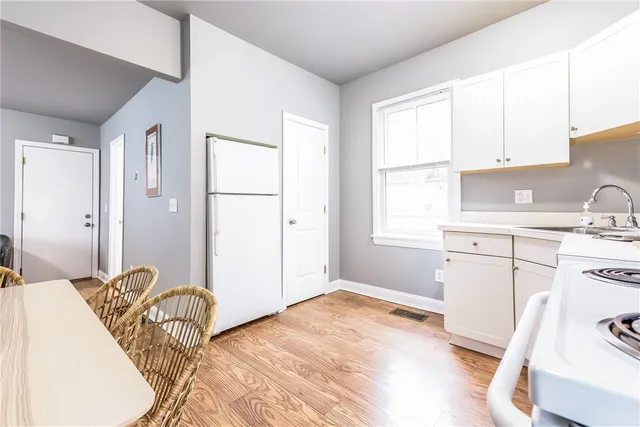 $2,200 | 8 Green Place, Unit 1, Newport, RI 02840