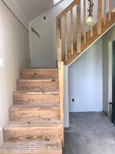 18634 Persimmon Tree Road Centralia, IL 62801 - Photo 20 of 23