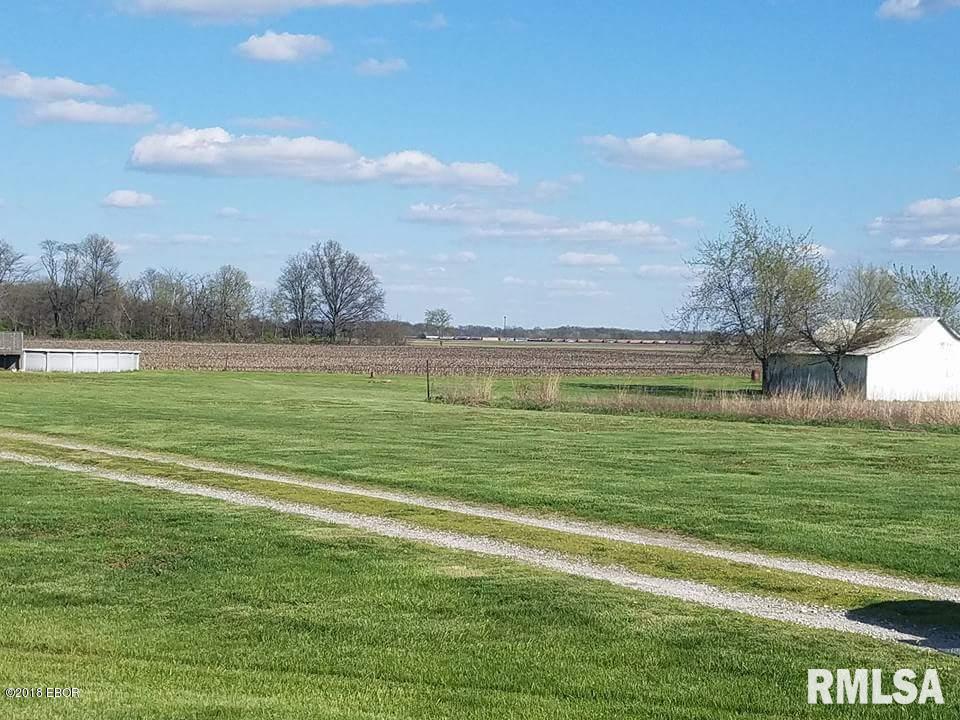 18634 Persimmon Tree Road Centralia, IL 62801 - Photo 6 of 23