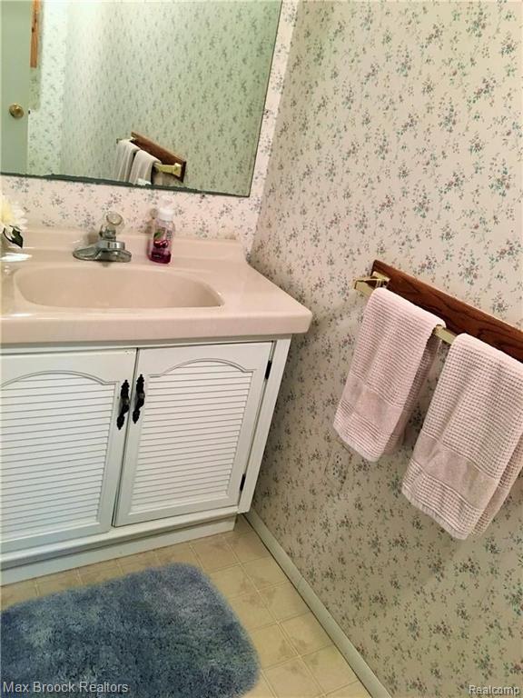 2955 West Auburn Road Rochester Hills, MI 48309 - Photo 24 of 29