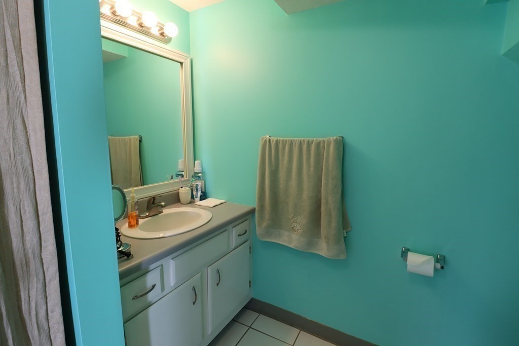 360 Littleton Road, Unit D1 Chelmsford, MA 01824 - Photo 11 of 31 Gallery Image 11