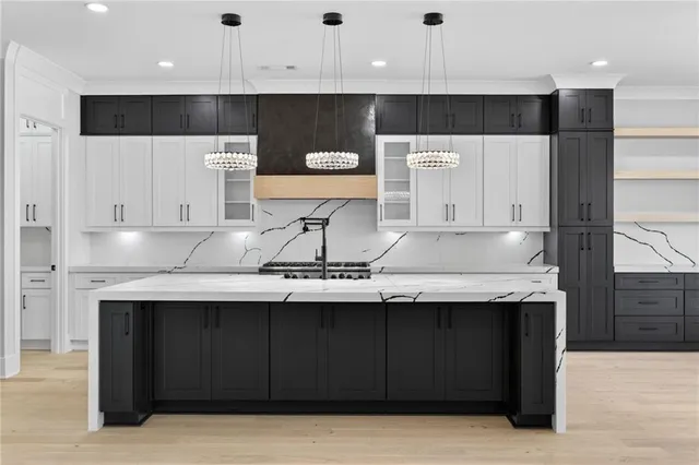 $2,099,999 | 405 Thunder Road, Buford, GA 30518