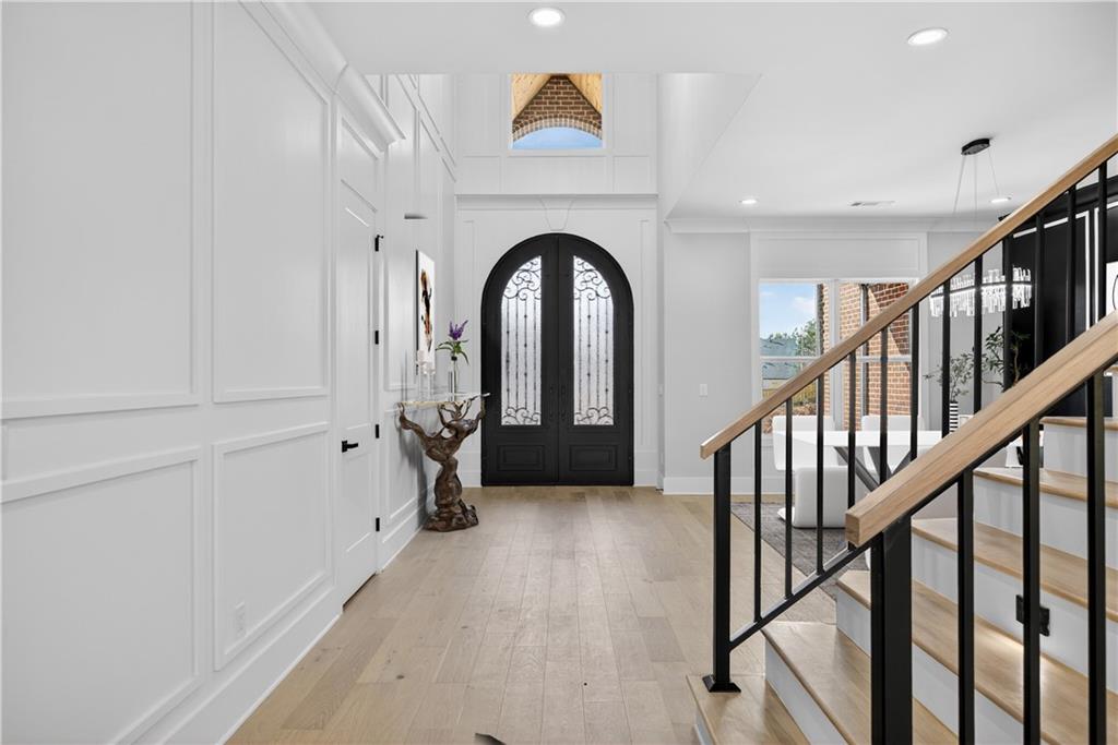 405 Thunder Road Buford, GA 30518 - Photo 9 of 68