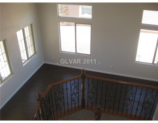124 Turtle Ridge Avenue Las Vegas, NV 89183 - Photo 3 of 21 Living Room.