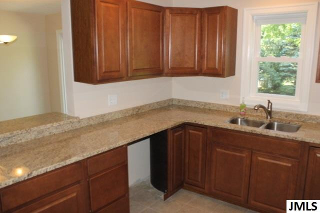 596 Robinson Road Jackson, MI 49203 - Photo 3 of 16 Photo 3