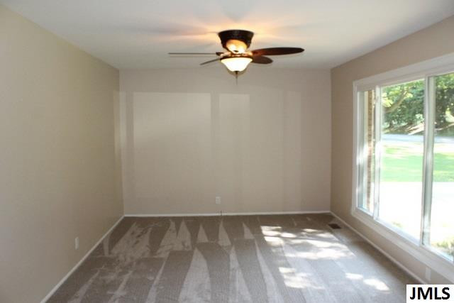 596 Robinson Road Jackson, MI 49203 - Photo 8 of 16 Photo 8