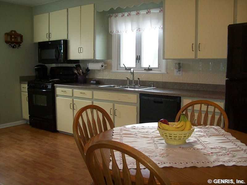 235 Bergen Street Rochester, NY 14606 - Photo 6 of 12 Other.