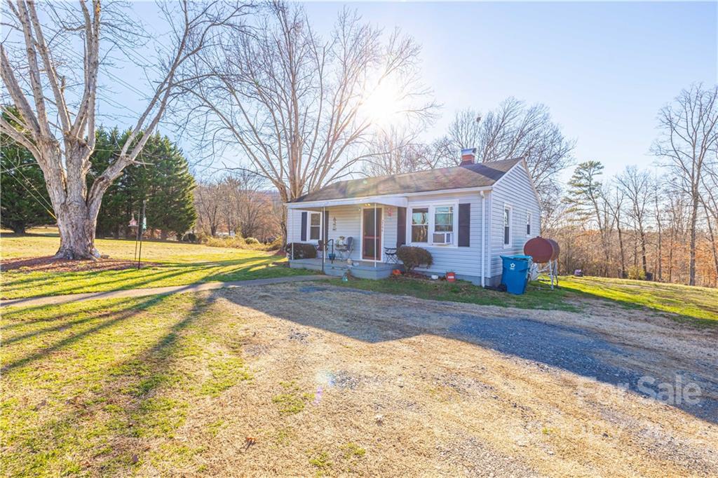 2766 Messer Road Valdese, NC 28690 - Photo 8 of 26 Gallery Image 8