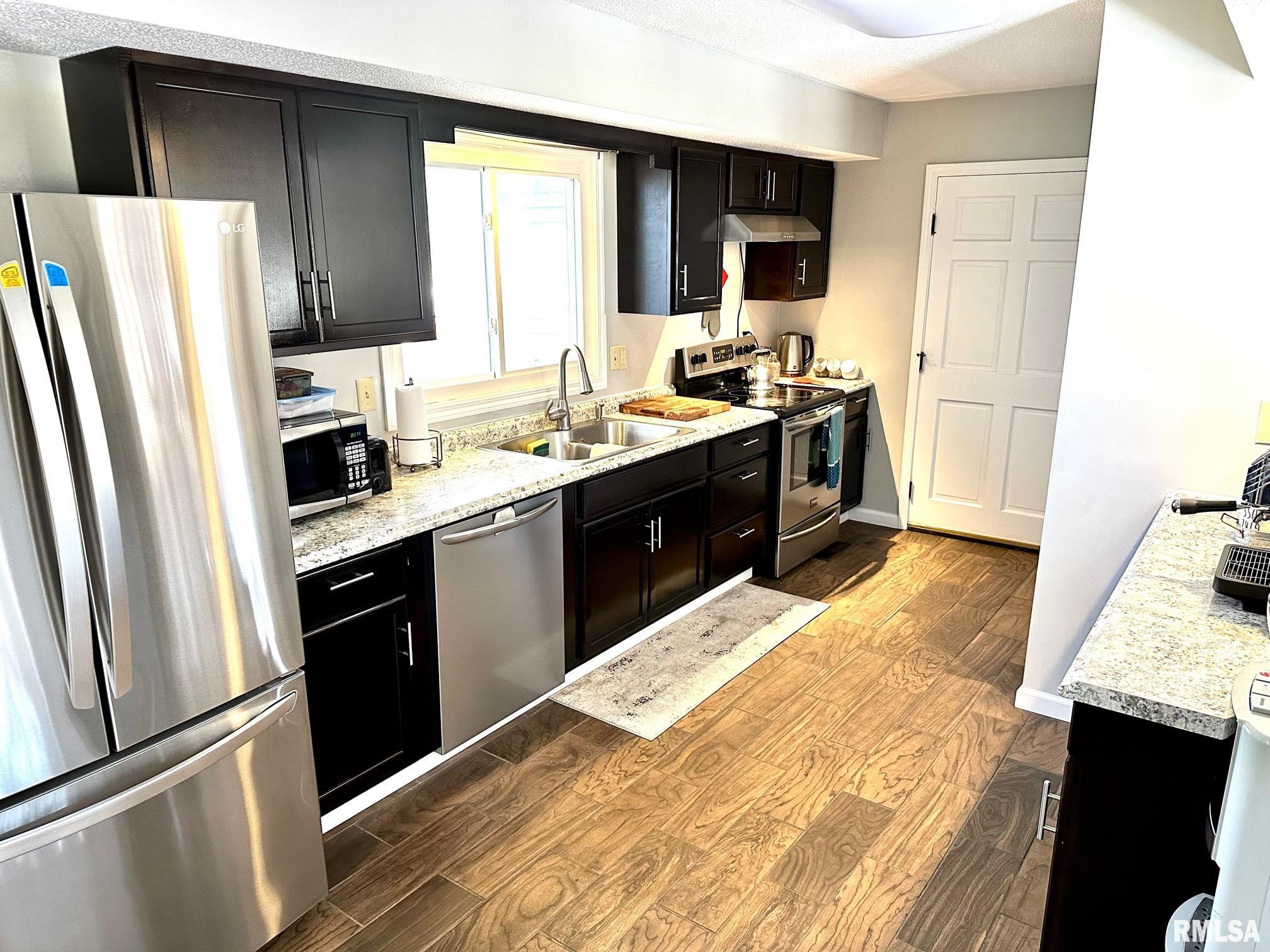 2165 Southbrooke Road Jacksonville, IL 62650 - Photo 13 of 42 Gallery Image 13