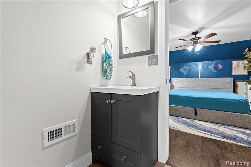 1473 Booth Street Howell, MI 48843 - Photo 19 of 37 Gallery Image 19
