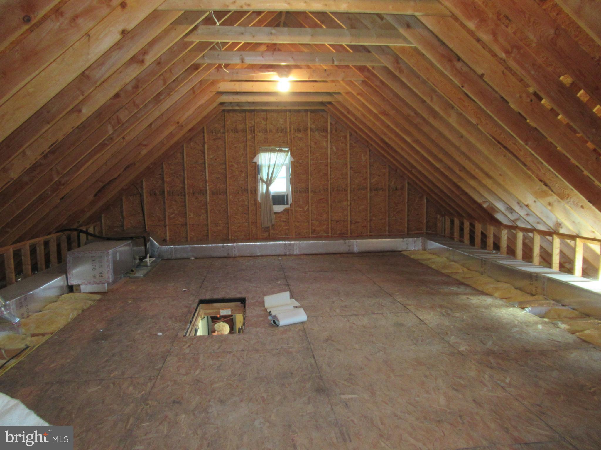 26669 Old State Road Crisfield, MD 21817 - Photo 33 of 47 Floored second level