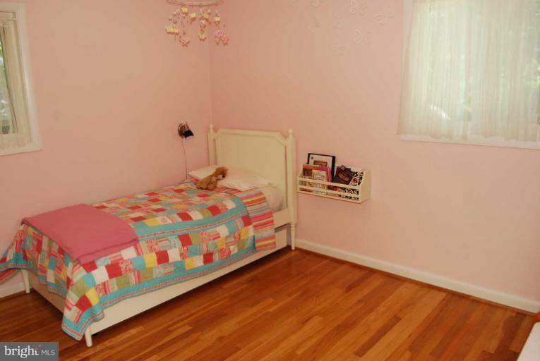 3906 Lakota Road Alexandria, VA 22303 - Photo 9 of 22 Bedroom 3