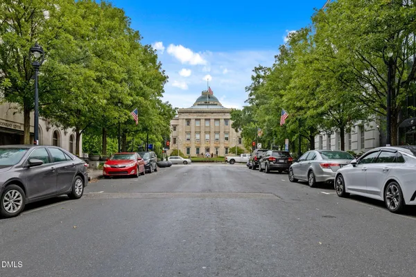 $1,199,000 | 301 Fayetteville Street, Unit 2406, Raleigh, NC 27601