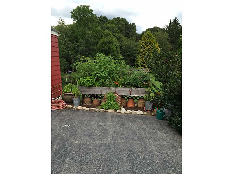 129 Jenckes Hill Road Lincoln, RI 02865 - Photo 16 of 19 Yard/Garden.