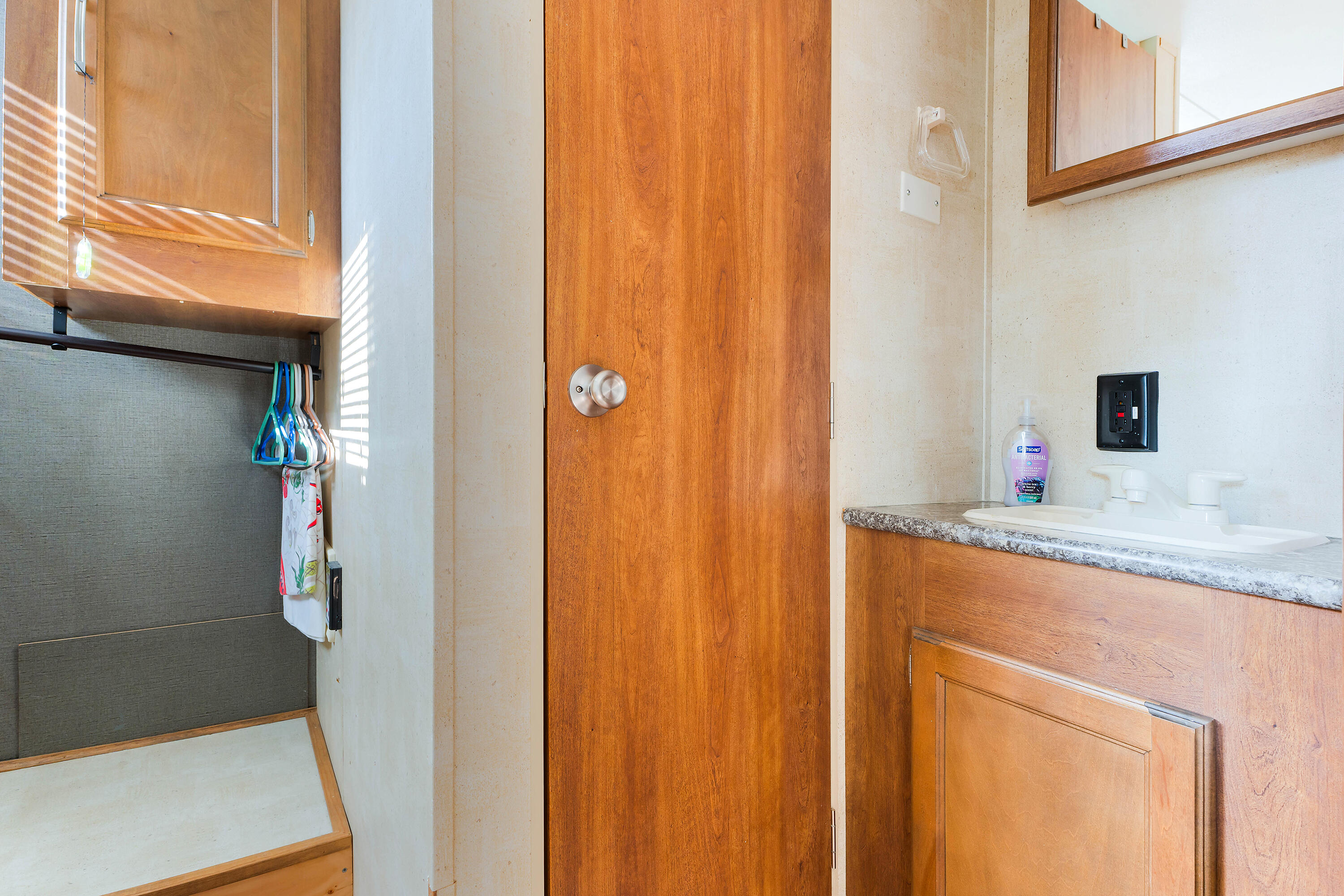 333 Long Sands Road, Unit 18T York, ME 03909 - Photo 12 of 19 333 Long Sands Rd T-18, York, ME