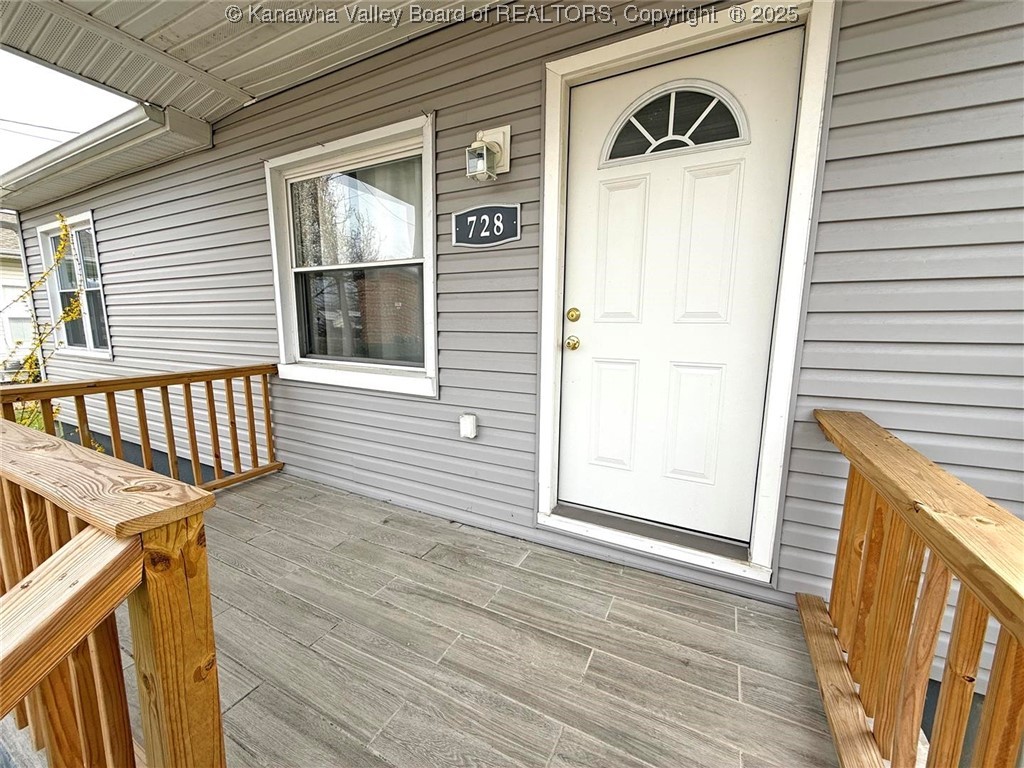 728 Spring Street St. Albans, WV 25177 - Photo 12 of 36 Gallery Image 12