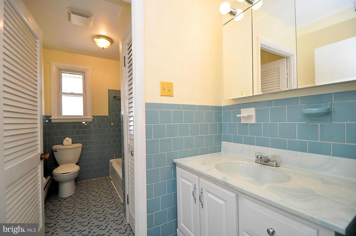 2116 Eastham Road Lutherville-Timonium, MD 21093 - Photo 17 of 19 Bath