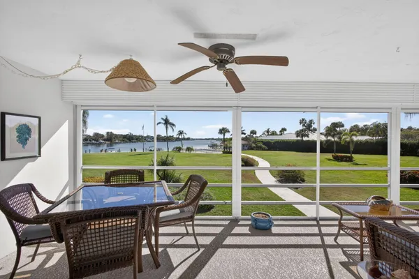 $589,000 | 478 Tequesta Drive, Unit 209, Tequesta, FL 33469