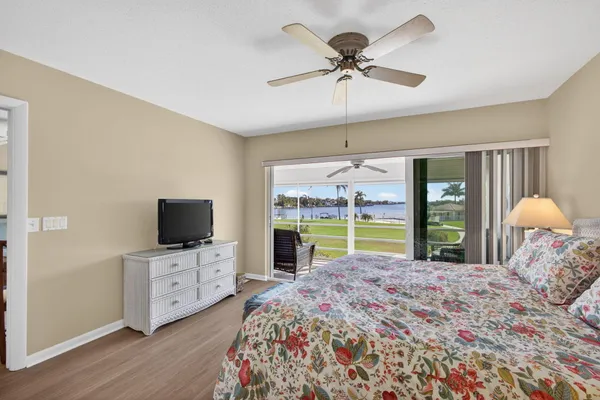 $589,000 | 478 Tequesta Drive, Unit 209, Tequesta, FL 33469