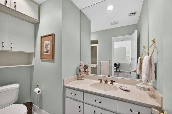 $589,000 | 478 Tequesta Drive, Unit 209, Tequesta, FL 33469