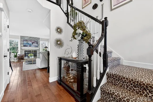 $389,900 | 16176 Lea Oak Court, Chesterfield, MO 63017