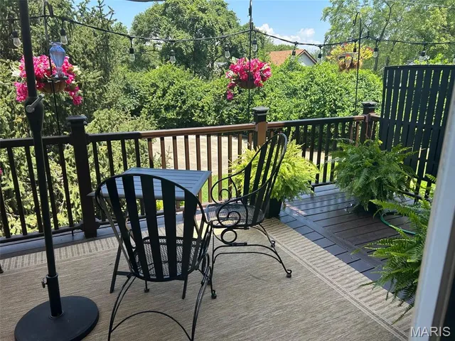 $389,900 | 16176 Lea Oak Court, Chesterfield, MO 63017