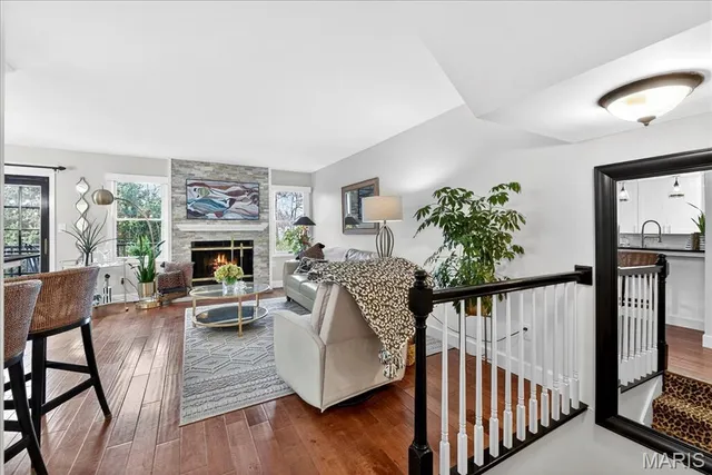 $389,900 | 16176 Lea Oak Court, Chesterfield, MO 63017