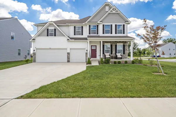 $725,000 | 4426 Honey Palm Drive, Grove City, OH 43123