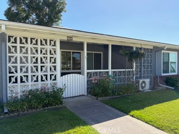 $254,500 | 13860 St Andrews Drive, Unit 60H, Seal Beach, CA 90740