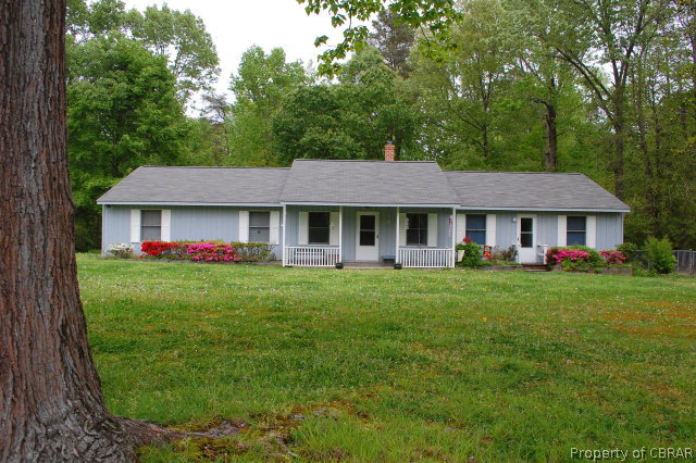208 Regent Road Hartfield, VA 23071 - Photo 1 of 16 Gallery Image 1