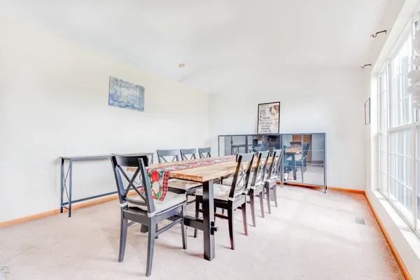 $389,000 | 579 Rebecca Lane, Bolingbrook, IL 60440