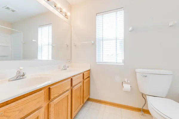 $389,000 | 579 Rebecca Lane, Bolingbrook, IL 60440