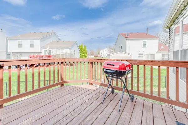 $389,000 | 579 Rebecca Lane, Bolingbrook, IL 60440