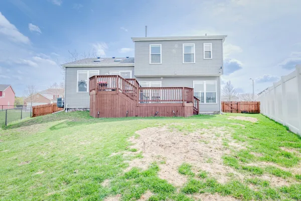 $389,000 | 579 Rebecca Lane, Bolingbrook, IL 60440