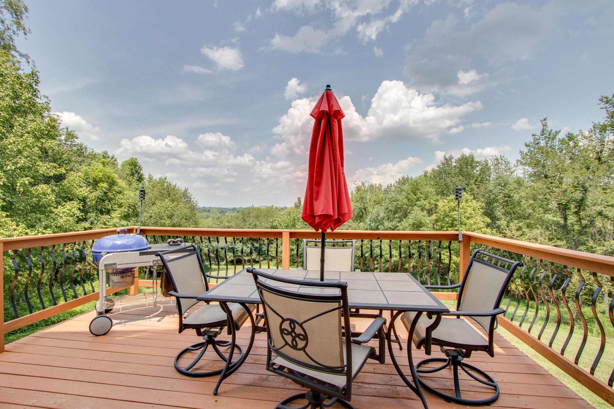 4121 Beasleys Bend Road Lebanon, TN 37087 - Photo 25 of 28 a view of sitting space on deck