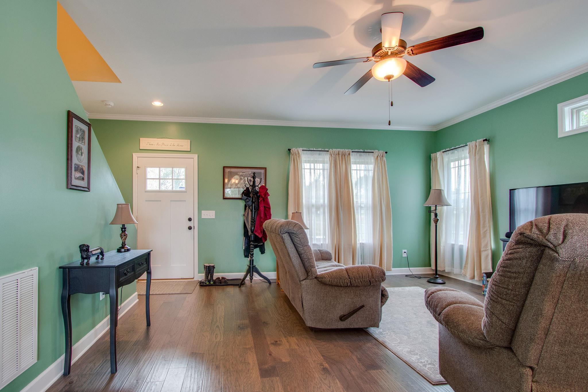 4121 Beasleys Bend Road Lebanon, TN 37087 - Photo 6 of 28 a living room with furniture and a wooden floor